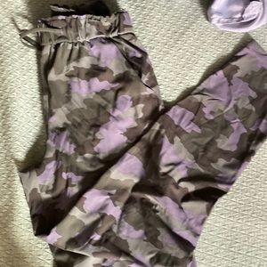 Lululemon high rise camo pants